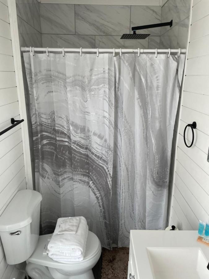 Newly Renovated House-10 Minutes From Downtown Casa de férias *